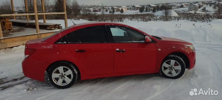 Chevrolet Cruze 1.6 AT, 2012, 195 000 км