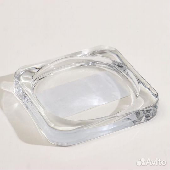 Минималистичный подсвечник