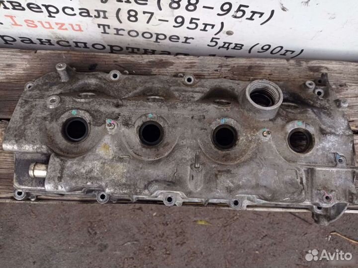 Nissan X-Trail 1 T30 Клапанная крышка 2.2 DCI