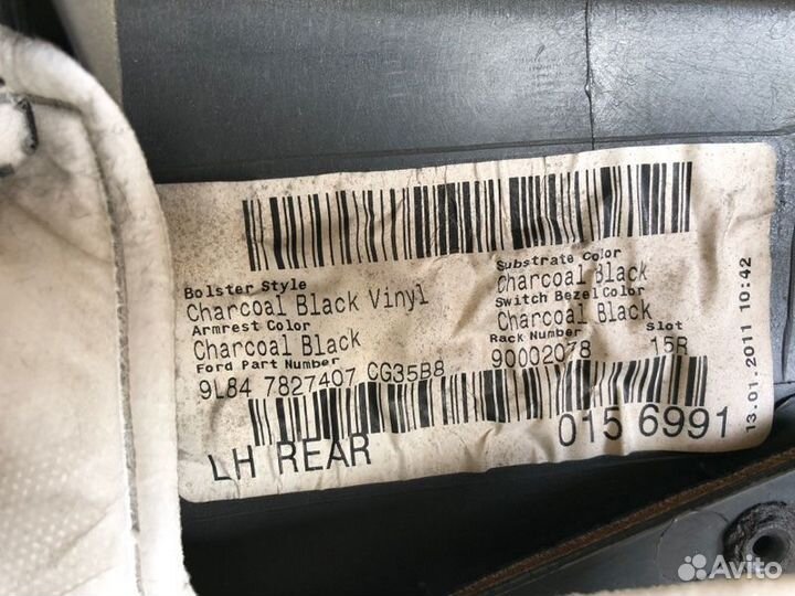 Обшивка двери задняя левая Ford Escape SUV duratec