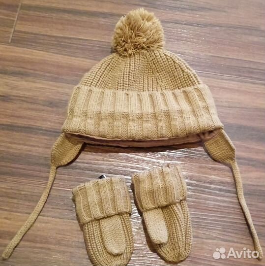 Комплект детский шапка варежки zara 44-46