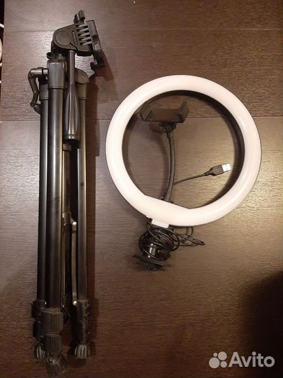 Кольцевая лампа со штативом для телефона (26см)