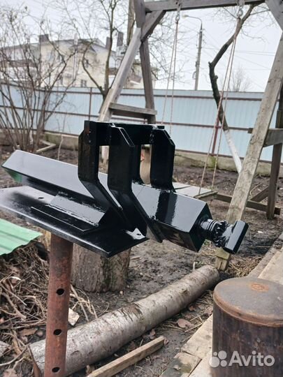 Тиски слесарные