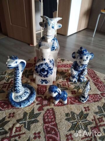 Статуэтки фигурки гжель