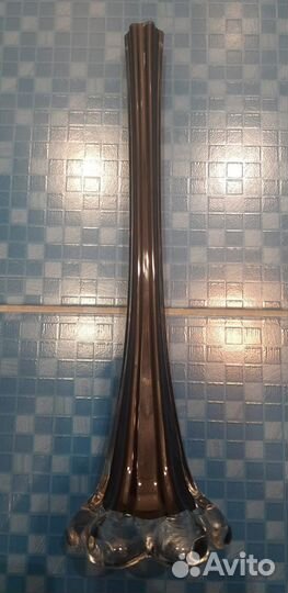 Ваза из цветного стекла