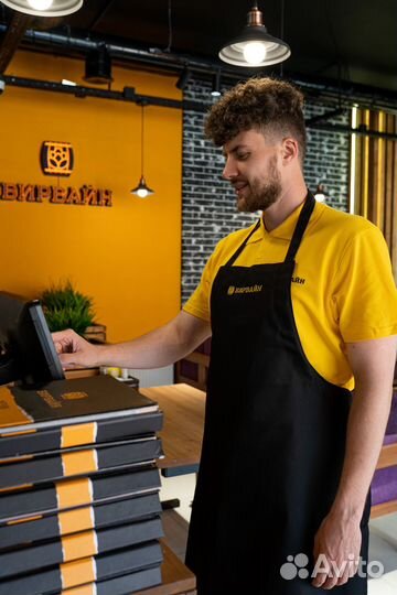 Официант (Парголово)