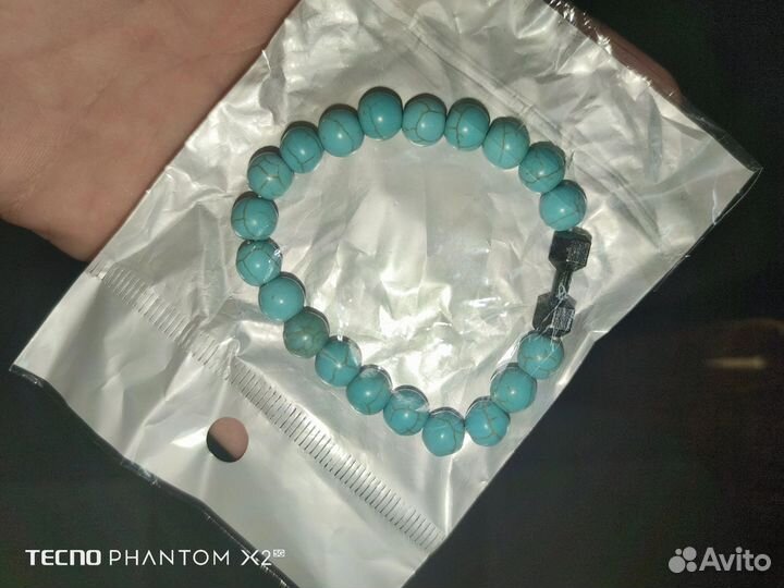 Браслет с гантелей