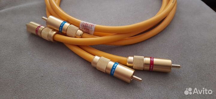 Кабели Van Den HUl D 102 MK III RCA-RCA 2*0,5