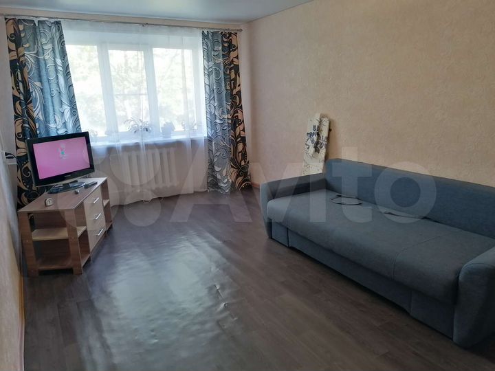 2-к. квартира, 43,2 м², 2/4 эт.