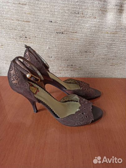 Босоножки женские 38 размер натуральная кожа