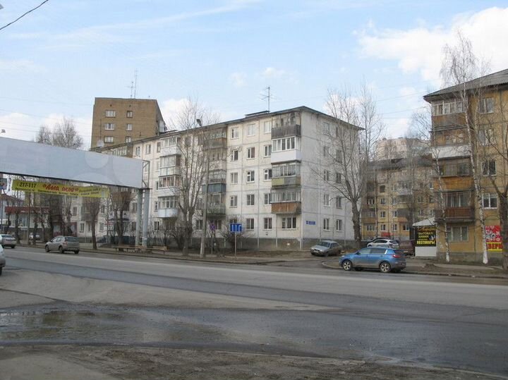 3-к. квартира, 62 м², 1/5 эт.