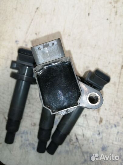 Катушка зажигания Toyota Avensis 1.6