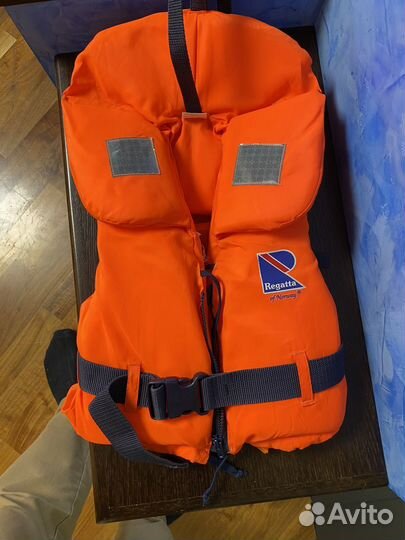 Детский спасательный жилет