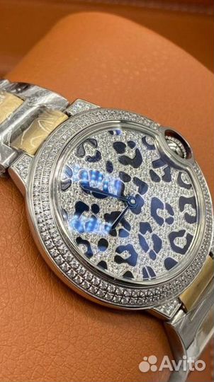 Женские часы Cartier Ballon Blue de Cartier