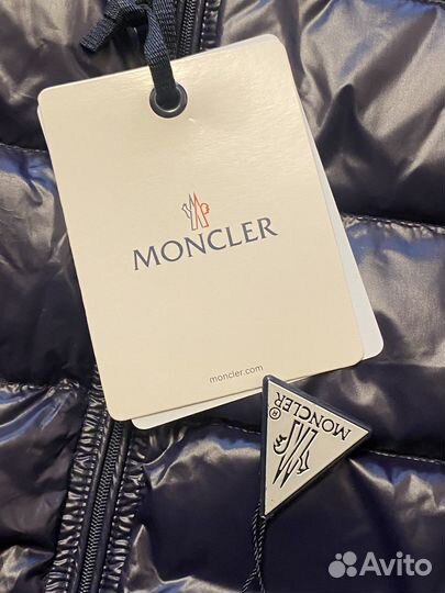 Пуховая жилетка Moncler Tib