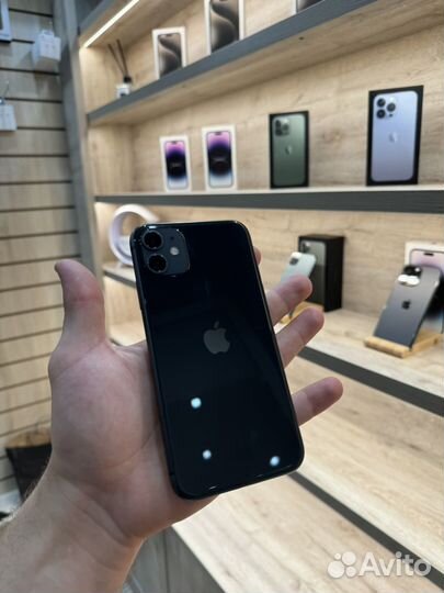 iPhone 11, 128 ГБ