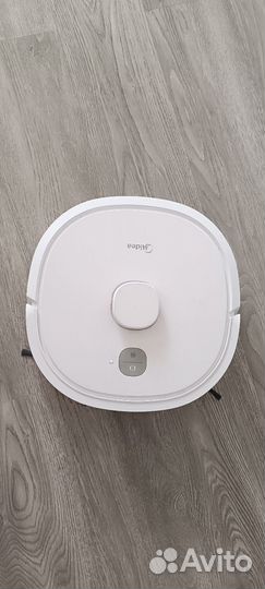 Робот пылесос midea m6