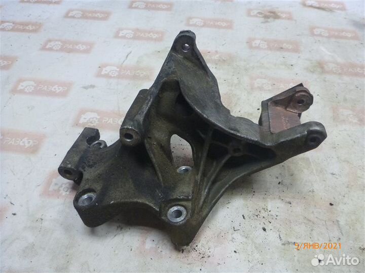 Кронштейн генератора Chery Fora A21 SQR484F 2008