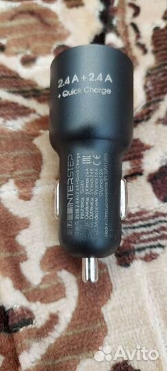 Автомобильное зарядное устройство interstep