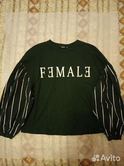 Джемпер Bershka, размер М,XS новыe