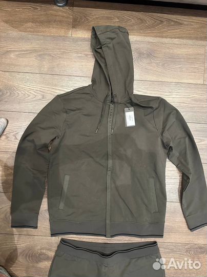 Спортивный костюм мужской