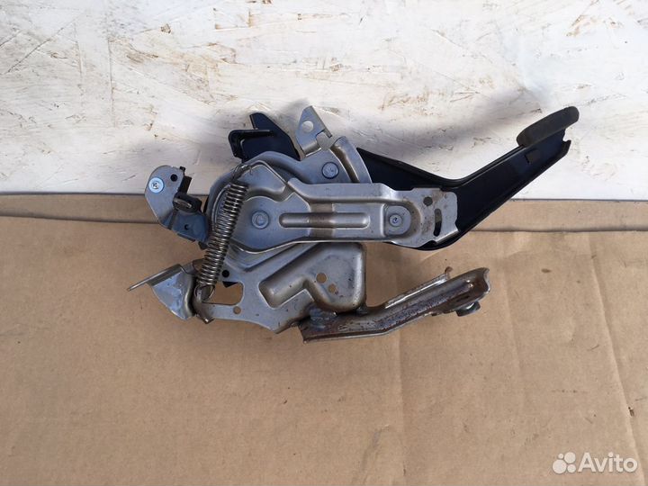 Педаль стояночного тормоза Infiniti Fx Qx70 S51