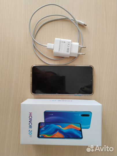 HONOR 20s, 6/128 ГБ