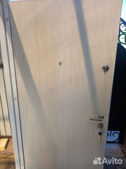 Двери входные от новостроек