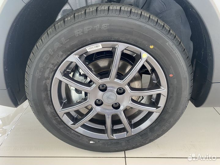 Livan X3 pro 1.5 CVT, 2023, 5 км