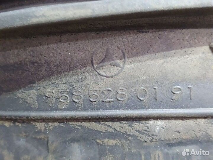 Патрубок воздушного фильтра Mercedes-Benz Axor