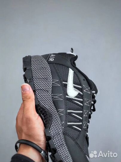 Кроссовки Nike Air Humara