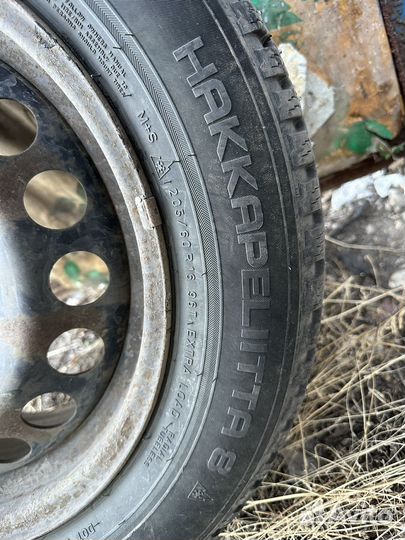 Nokian Tyres Hakkapeliitta 8 205/60 R16