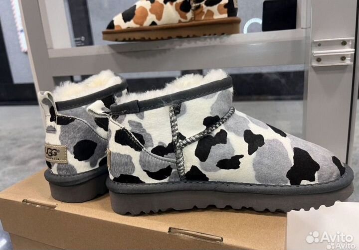 Ugg australia classic mini