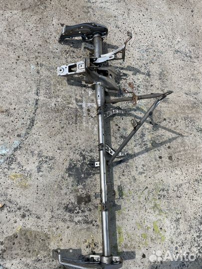 Устлитель торпедо Toyota Corolla E150