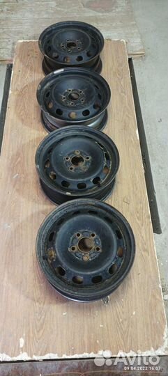 Диски штампованные r15 -комплект