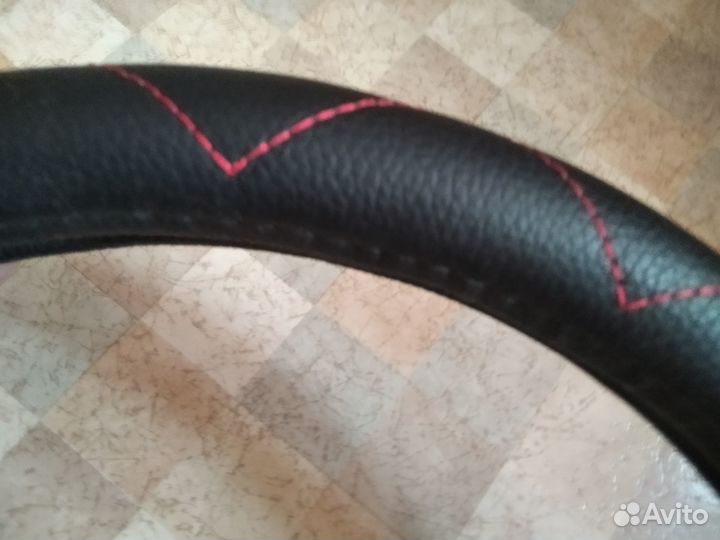 Оплетка на руль кожанная