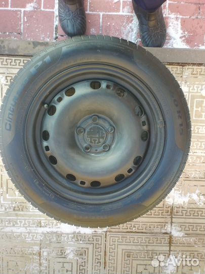 Pirelli Cinturato P1 185/60 R15 84H