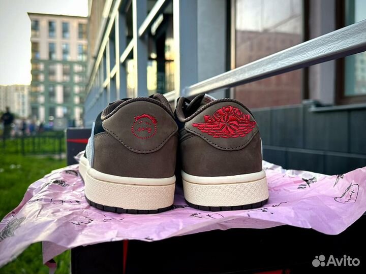 Кроссовки Travis Scott x Air Jordan 1 Low 43 разме