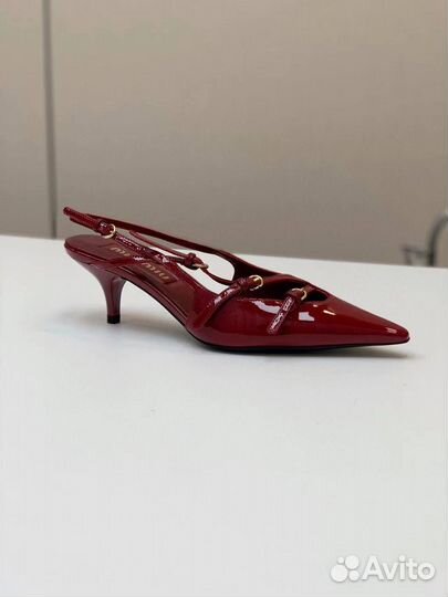 Женские туфли Miu Miu