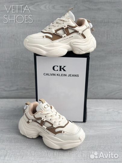 Кроссовки Calvin Klein женские молочные