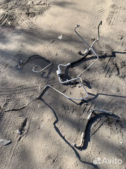 Трубка кондиционера Nissan Almera G15