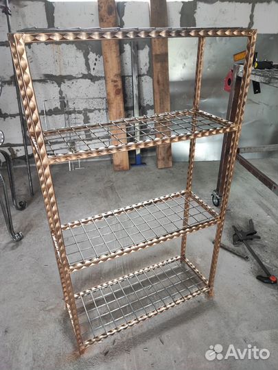 Уличные стулья мягкие, качели, скамьи