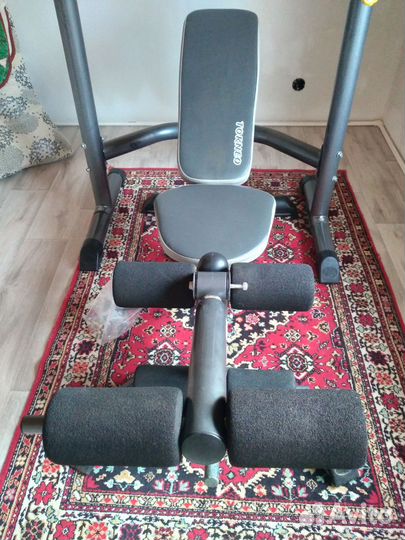 Скамья для жима со стойками Torneo