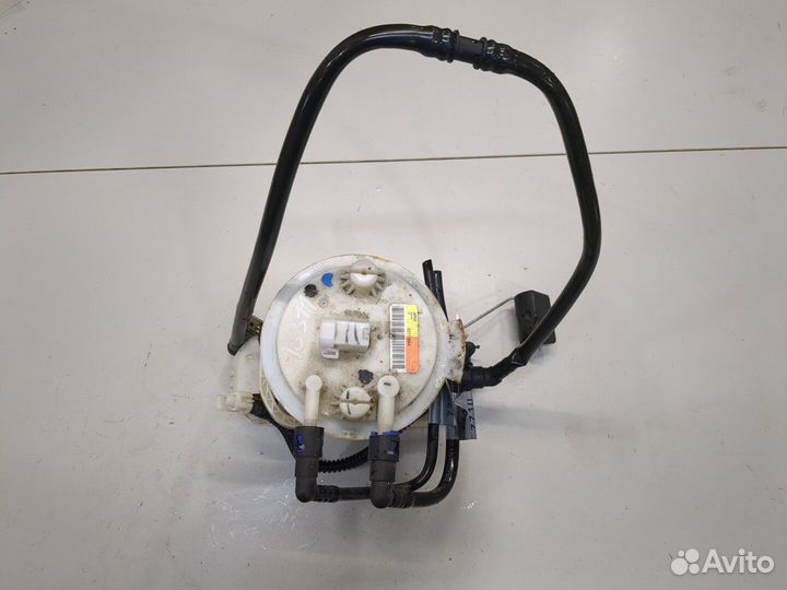 Насос топливный электрический Cadillac STS, 2008