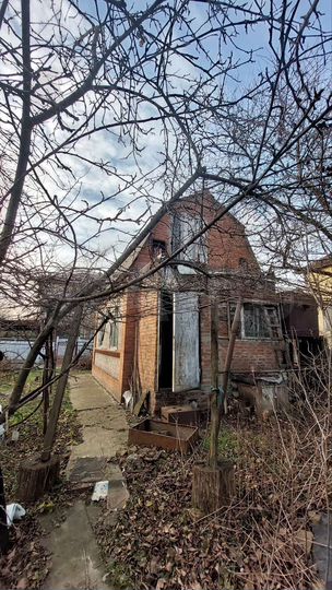 Дом 40 м² на участке 4 сот.