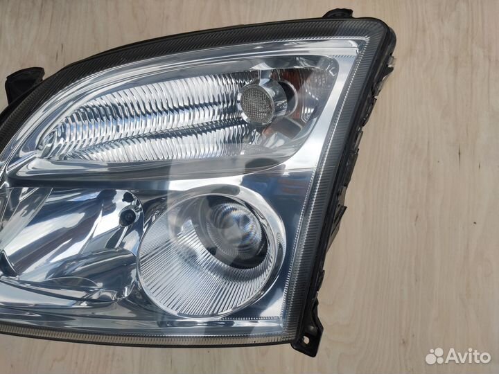Фара левая на Opel Vectra C Дорестайлинг