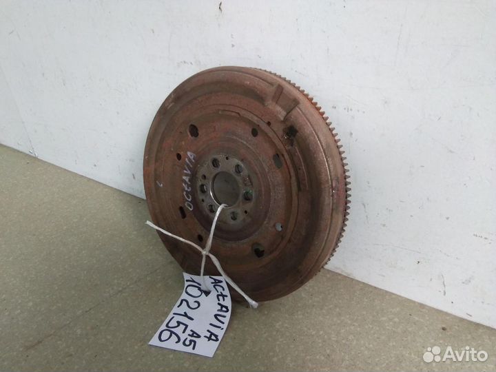 Маховик Skoda Octavia (A5 1Z) 2004-2013