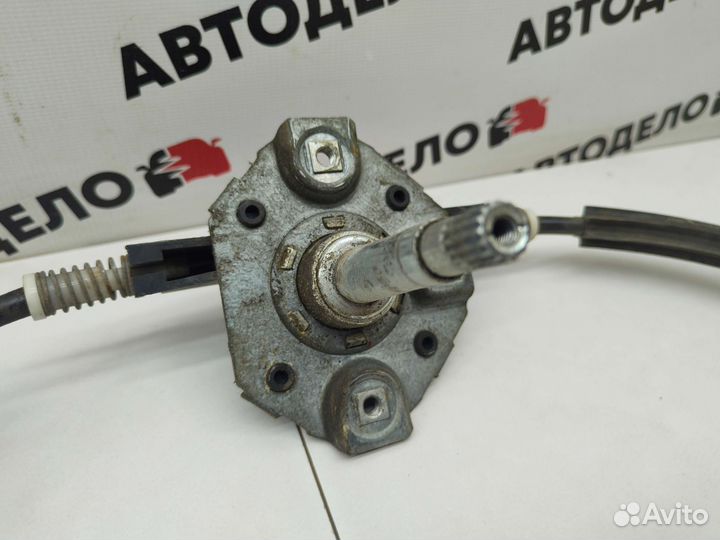 Стеклоподъемник передний правый Audi 100 (C3)