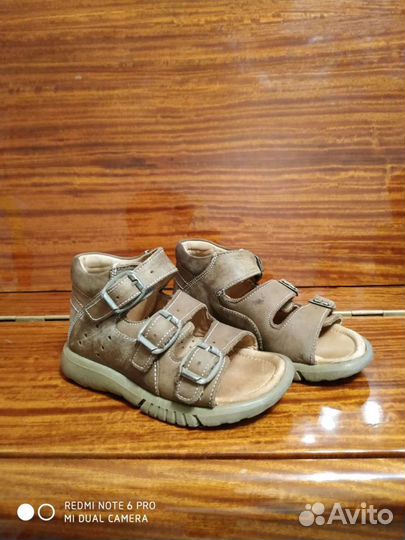 Босоножки для мальчика