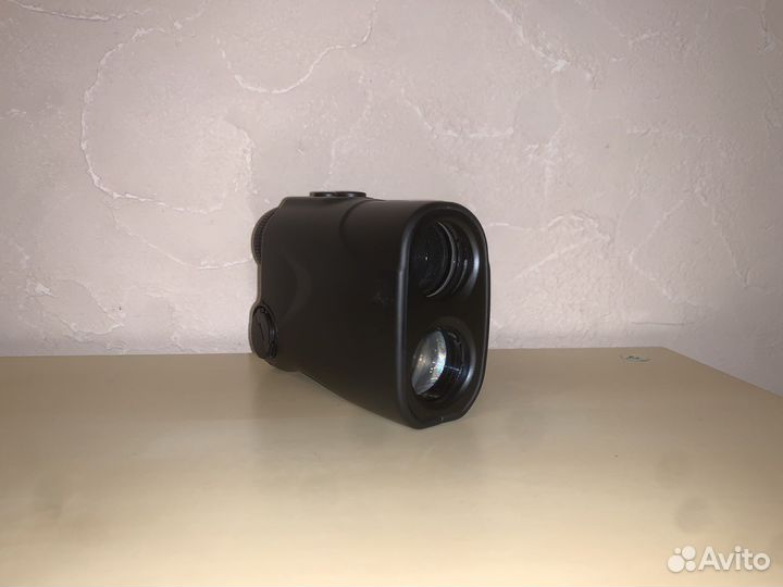 Лазерный дальномер LR 400s